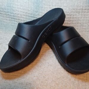 Mens Black OOFOS Slides